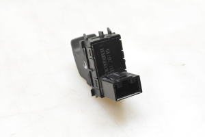 Bagāžnieka atvēršanas slēdzis - 3G0959831