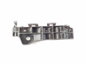   Stoßstangenhalter vorne  - 865132W000 