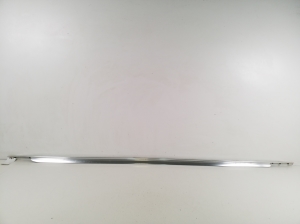 AUDI A8 D4 (2010–2017) Veel üks välise aknalaua detail 4H0853985C - 2