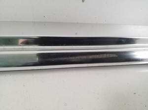 AUDI A8 D4 (2010–2017) Veel üks välise aknalaua detail 4H0853985C - 3