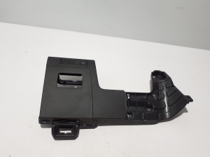 RENAULT Kangoo III (2021–2026) Dashboard trim 689213134R - 4