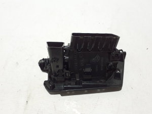 RENAULT Kangoo III (2021–2026) Dashboard air vent grilles 687604789R - 2