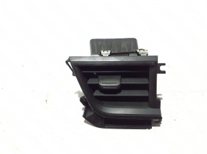 Dashboard air vent grilles - 687519872R