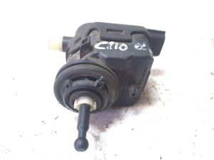 RENAULT Clio II (1998–2005) Headlight leveling motor 8200428994 - 3