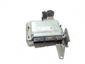 Engine control unit - 237D40462R