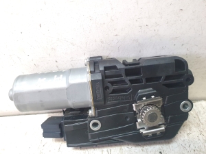 AUDI A4 B9 (2015–2026) Schiebedachmotor 1735684E - 5