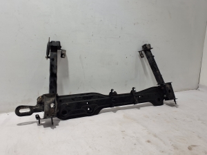 RENAULT Kangoo III (2021–2026) Esimese põiktala osa radiaatorite all 625R79331R - 2