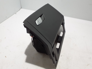 AUDI A6 C8 (2018–2025) Glove box 4K1880302 - 3