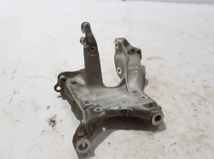 AUDI A6 C8 (2018–2025) Halter Hilfsrahmen vorne 80A399295S - 4