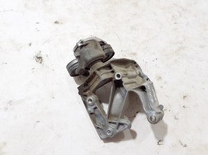AUDI A6 C8 (2018–2025) Lichtmaschinenhalter 06M903143AG - 2