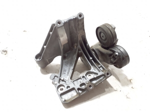 AUDI A6 C8 (2018–2025) Lichtmaschinenhalter 06M903143AG - 3