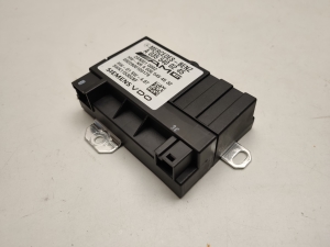 Mercedes Benz C-Class 204 (2007–2014) Fuel pump control module A0355400245 - 4