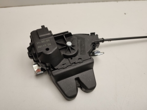 Mercedes Benz C-Class 204 (2007–2014) Trunk lid lock A2047500185 - 2