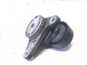 AUDI A4 B9 (2015–2026) Belt tensioner 04L903315A - 5