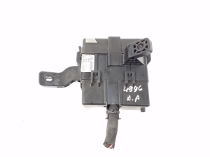 Hyundai Santa Fe (2012–2018) Drošinātāju bloki BE1090090049 - 2