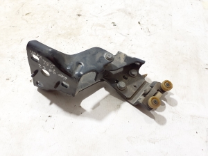 Sliding door bracket - 824122907R