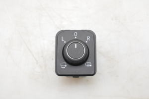Spoguļu vadības slēdzis - 3G0959565C
