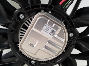 Mercedes Benz C-Class 206 (2021–2026) Jahutusventilaator ja selle osad A0999069901 - 2