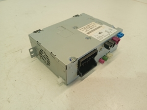   Radio (head unit)  - HY3218K812 