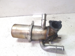 AUDI A4 B9 (2015–2026) AGR-Ventilkühler 04L131513B - 5