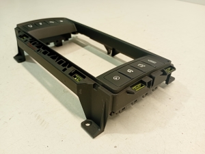 Jaguar XE (2015–2026) Dashboard trim GX7319F211PB - 3