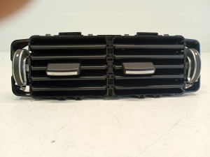 Jaguar XE (2015–2026) Dashboard air vent grilles GJ32014A22AA - 5