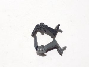   Charnière supérieure de porte avant  - 4K8831402A 