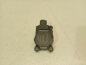 Jaguar XE (2015–2026) Salongi soojenduse klapi mootor MF113930 - 5