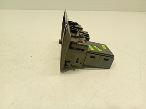 Jaguar XE (2015–2026) Other switch GX7311654HC - 4