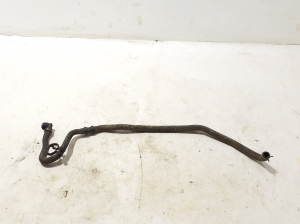   Radiator hose  - 295M10902R 