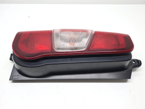 Opel Combo E (2018–2026) Eckleuchte hinten 9819235880 - 7