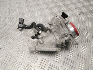 Volkswagen Passat B8 (2014–2023) Drosselklappe 04L128059R - 4