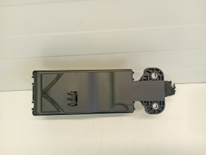 Jaguar XE (2015–2026) Kaitsmekarp salongis GX7314A067EA - 4