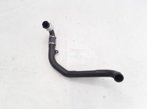  Intercooler hose 