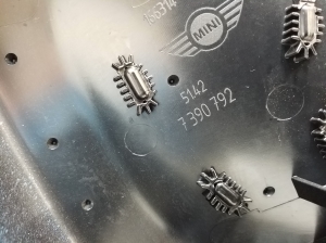Mini Countryman F60 (2016–2026) Tagumise küljeukse polster 7390792 - 4