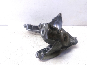AUDI A4 B9 (2015–2026) Support de fixation moteur 4M0199307AD - 5