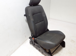 RENAULT Kangoo III (2021–2026) Vordersitz und seine Teile - 3