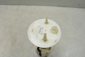 Hyundai Santa Fe (2012–2018) Kütusepump paagis 311102W900 - 4