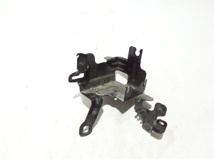 ABS unit bracket - 478402314R