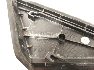 Opel Astra K (2015–2021) Mirror triangle trim 39041993 - 5