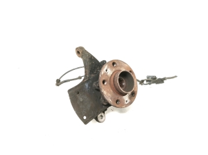Opel Vivaro B (2014–2019) Front wheel hub - 5