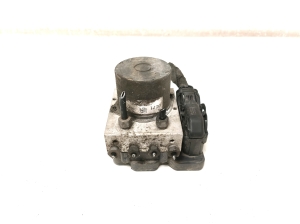 Opel Astra K (2015–2021) ABS unit 39120571 - 2