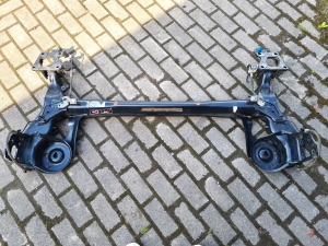 Opel Combo E (2018–2026) Aizmugurējais tilts un tā detaļas 9824961680 - 2