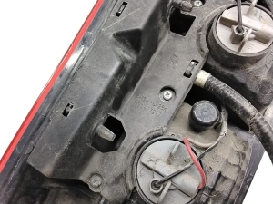 Isuzu D-Max (2012–2026) Rear corner light 22018176 - 4