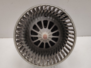 Mercedes Benz C-Class 204 (2007–2014) Salongi puhuri mootor A2048200008 - 4