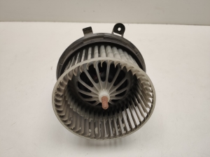   Heizungsgebläsemotor  - A2048200008 