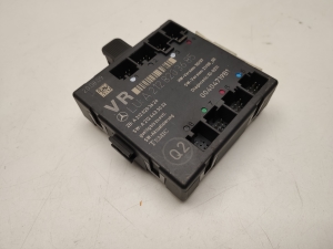 Mercedes Benz C-Class 204 (2007–2014) Front door control unit A2128203685 - 2