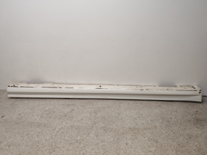   Exterior sill trim  - A2046980754 