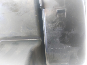 Volkswagen Caravelle (2004–2015) Sonstiges Innenraumteil 7H0857922 - 4