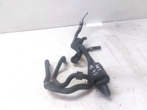 AUDI A4 B9 (2015–2026) Voolik 8W0201729 - 4